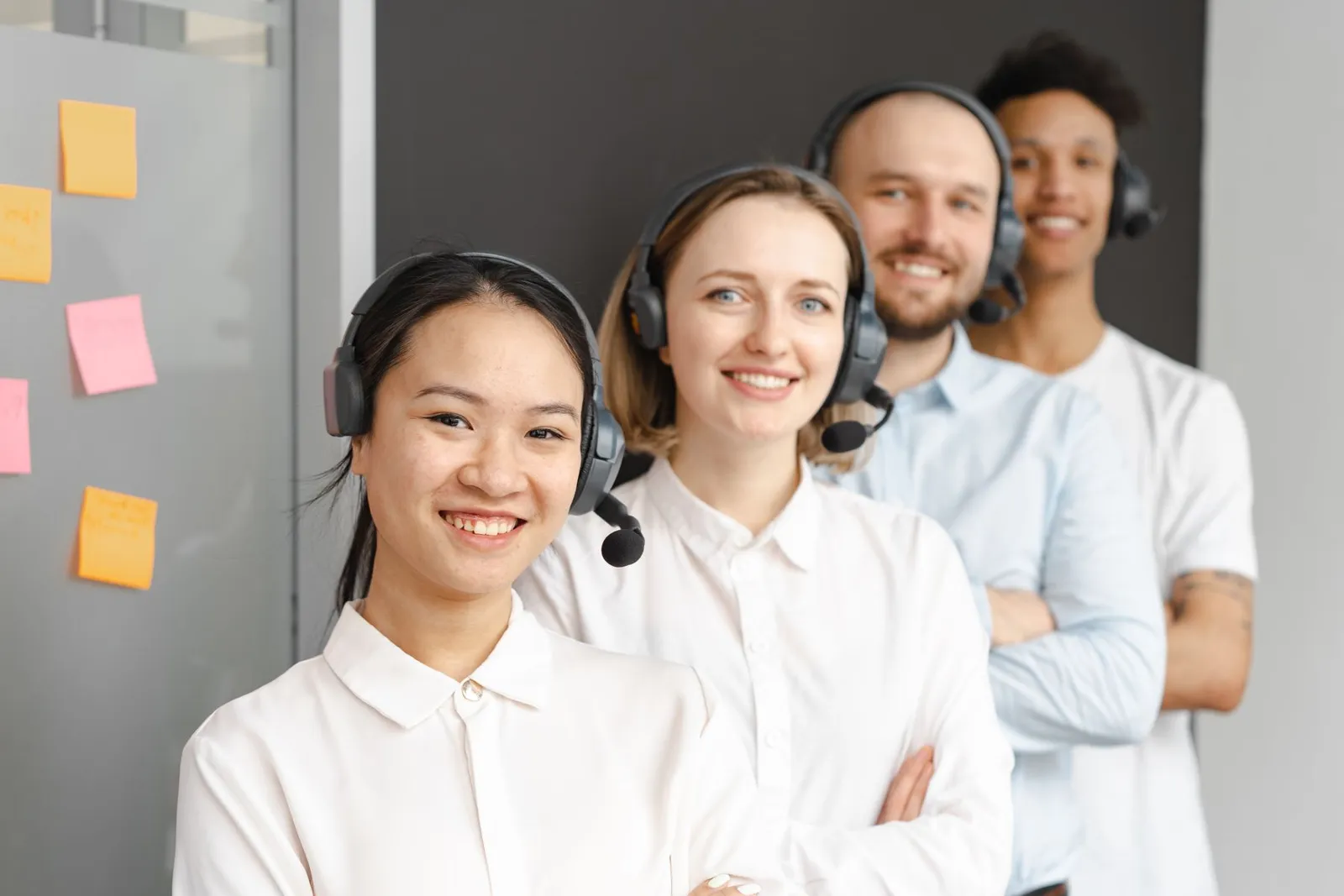 MAXIM GLOBAL agents on headsets